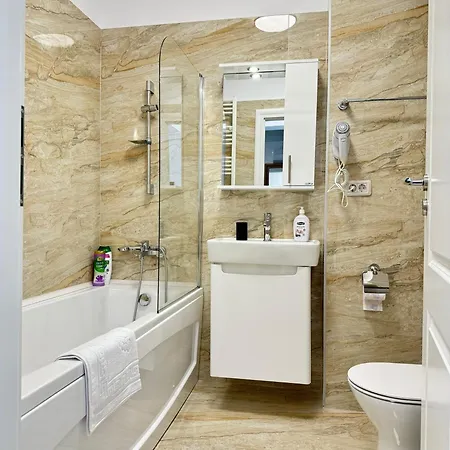 Address Towers By Glam With Parking Apartment Bucharest
