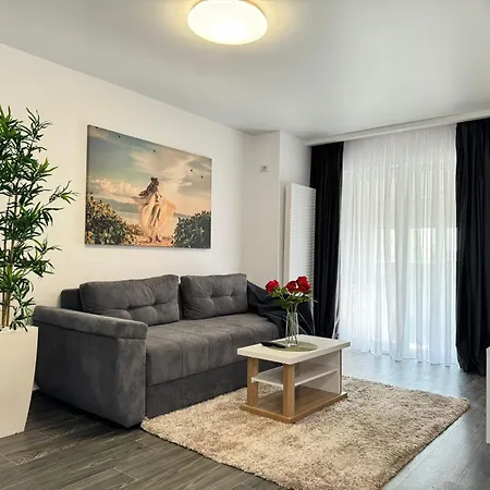 Address Towers By Glam With Parking