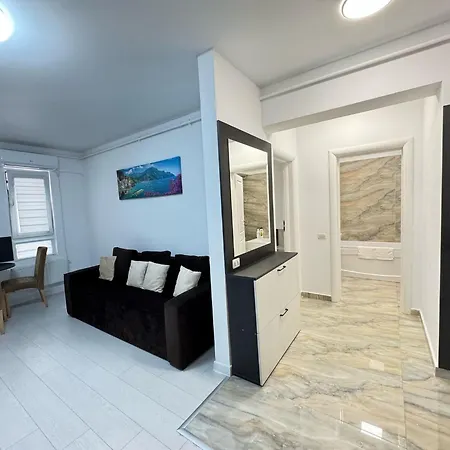 Address Towers By Glam With Parking Apartment
