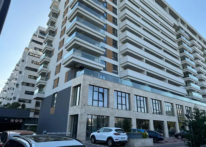 Address Towers By Glam With Parking *