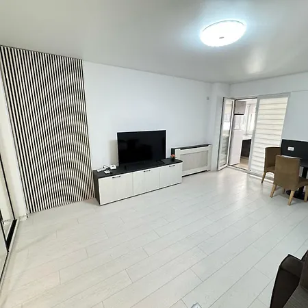 דירה Address Towers By Glam With Parking בוקרשט